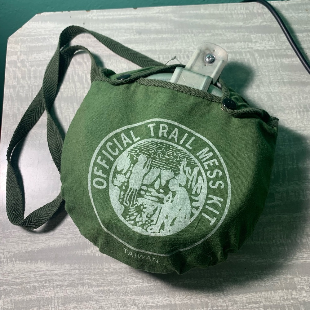 Vintage Official Trail Mess Kit